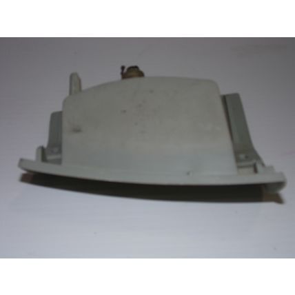 1986 -1989 Mazda B2200 RH Turn Signal Housing OEM Koito 230-61470 R 86 87 88 89