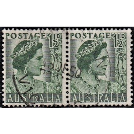 AUSTRALIA, 1950 1.5d Queen Elizabeth. SG 236 (Scott #230), used pair