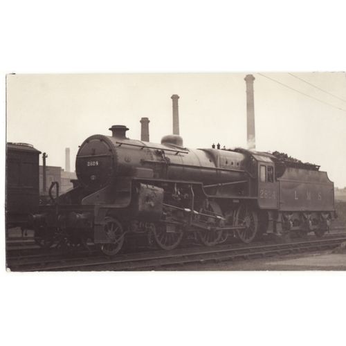 Railway Photo LMS Horwich Crab 2824 Hughes 2-6-0 Loco