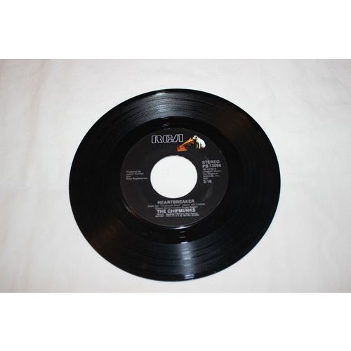 The Chipmunks 45-BETTE DAVIS EYES/HEARTBREAKER STEREO