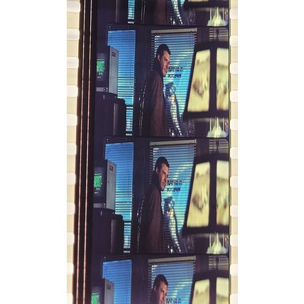 Blade Runner Pk X7P - C071s . - 1 STRIP OF 5 - 35MM FILM CELLS