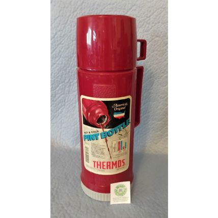 NOS 1985 THERMOS HOT & COLD PINT BOTTLE DARK RED with GRAY BASE