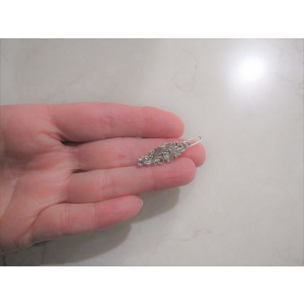 Small tiny silver metal filigree hair pin alligator clip barrette for fine thin