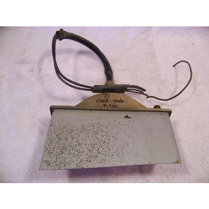 1971 PLYMOUTH CUSTOM SUBURBAN LH AMBER TURN SIGNAL ASSY STATION WAGON