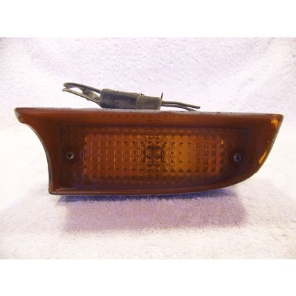 1971 PLYMOUTH CUSTOM SUBURBAN LH AMBER TURN SIGNAL ASSY STATION WAGON