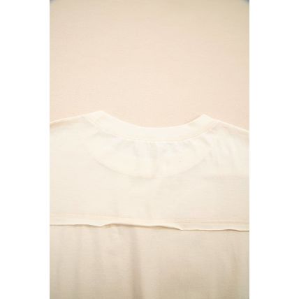 Apricot Flower Patched Exposed Stitching Trim Crew Neck Loose Tee