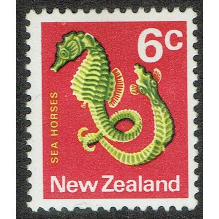 New Zealand 1970 Definitive Issue 6c Blackish & Yellow Green & Carmine SG921 MM