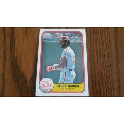 1981 Fleer Card # 019 Garry Maddox Near Mint (7) Philadelphia Phillies