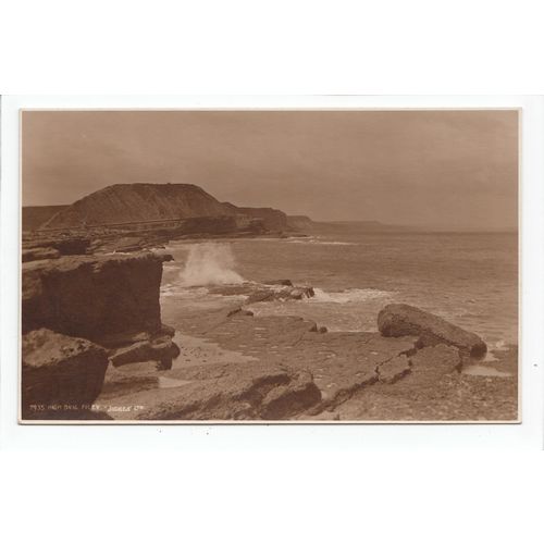 High Brigg Filey Yorkshire Judges Postcard 7935