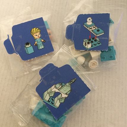 NEW Disney Lego Frozen Elsa Micro Doll Figure and Snowgie Seesaw & Elsa's Castle