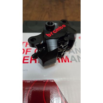 Brembo CNC billet Racing P2 34 84mm black rear brake caliper pads Ducati Honda