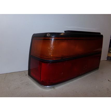1986 86 1987 87 Honda Civic Sedan DS LH Left Tail Light OEM Clean RR7330