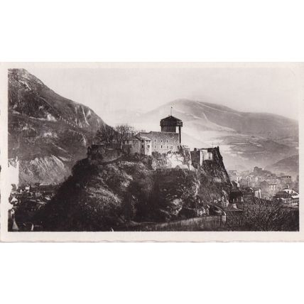 Lourdes Chateau Fort France Picture card 11 x 6.5cm VGC