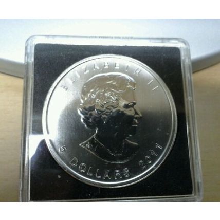 2011 Canada Silver Wolf 1 Ounce coin