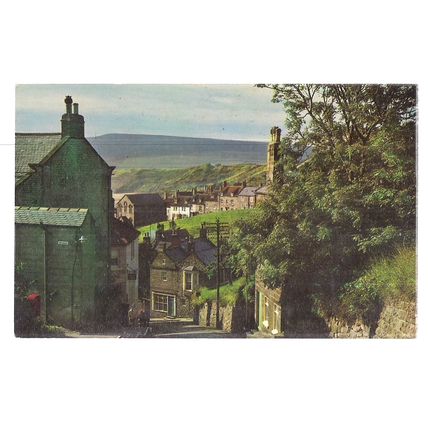 ROBIN HOOD'S BAY, YORKSHIRE unused vintage postcard =