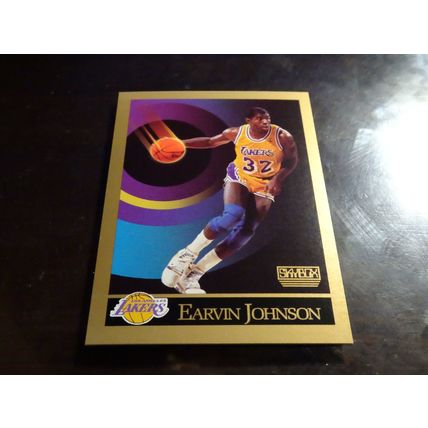 1990-91 SkyBox Basketball Card # 138 Earvin Johnson Mint (9) L. A. Lakers (SB)