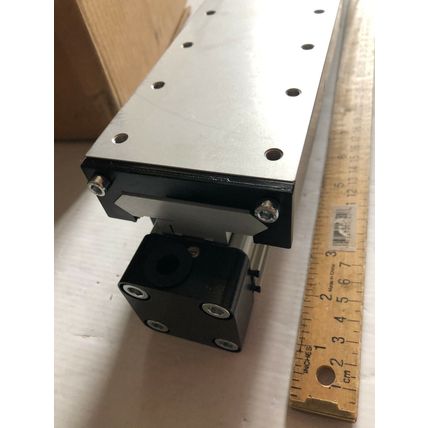 NEW PARKER P35000000000-00305 PNEUMATIC CYLINDER,FM