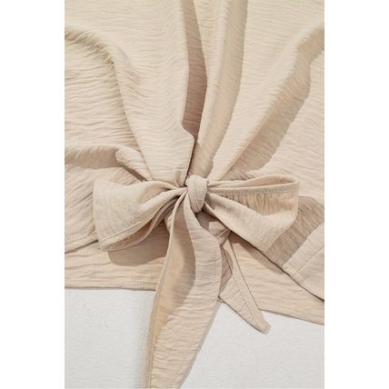 Parchment Solid Color Knotted Hem Short Sleeve Blouse