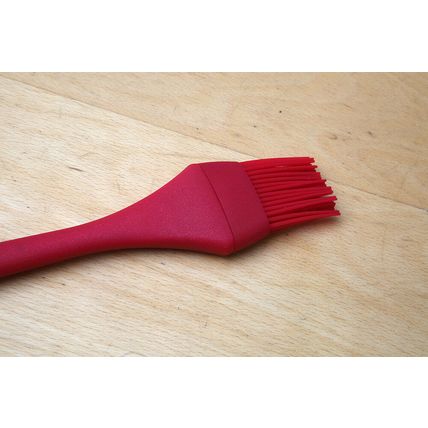 PASTRY BRUSH RED SILICONE HEAD PLASTIC HANDLE 10" - - 26 CM