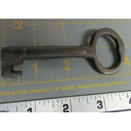 RARE ANTIQUE 1700's -1800's LARGE WROUGHT IRON PADLOCK WITH KEY WORKS GREAT