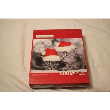 CHRISTMAS CATS 500 PIECE PUZZLE SEALED GLITTER PUZZLE