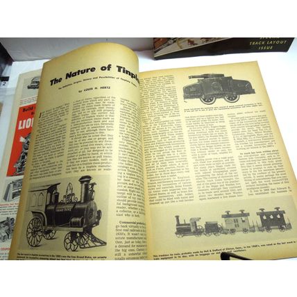 Lot of 2 Vintage Electric Trains 1952 & Model Builder Magazines 1940