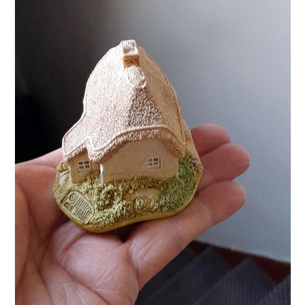 Lilliput Lane : Clover Cottage