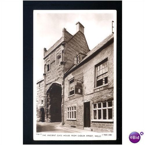 Somerset WELLS Ancient Gate House Postcard by Tuck (WLS 53))