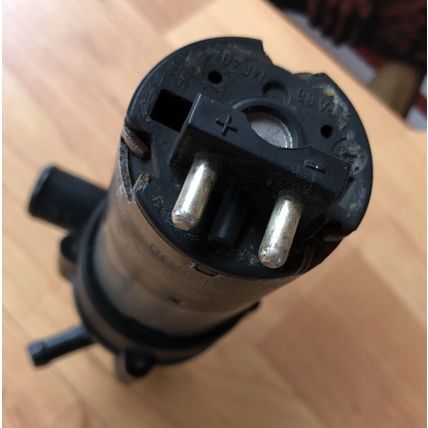 Genuine 1994-2003 Bosch Mercedes-Benz Coolant Re-Circulator Pump 001-835-35-64