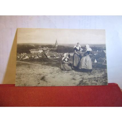 3 GIRLS IN DUTCH COSTUME, Holland used antique postcard=