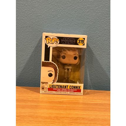 Funko Pop! Star Wars - Lieutenant Connix #319 Vinyl Figure (Box & Protector)