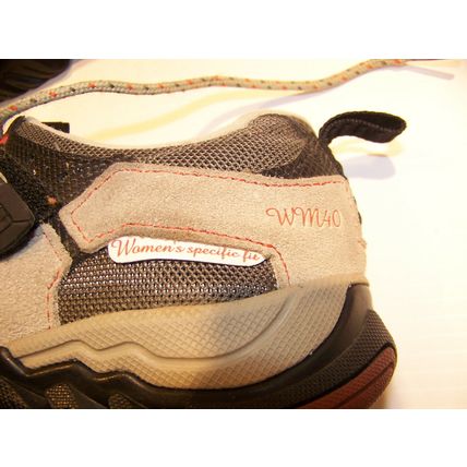 SHIMANO WOMENS SPECIFIC FIT WM40 SIZE 38 CYCLING SHOES