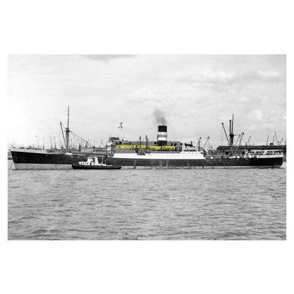 mc2864 - Harrison Cargo Ship - Craftsman - photo 6x4