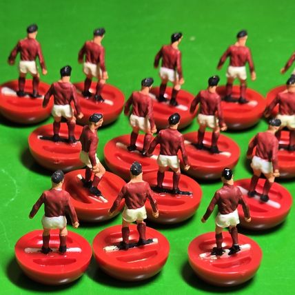 Subbuteo HW Heavyweight Rugby Team R6 Wales HW FIGURES