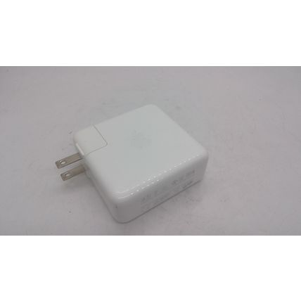 Genuine APPLE 67W USB-C Power Adapter Supply Charger MKU63AM/A A2518 - White