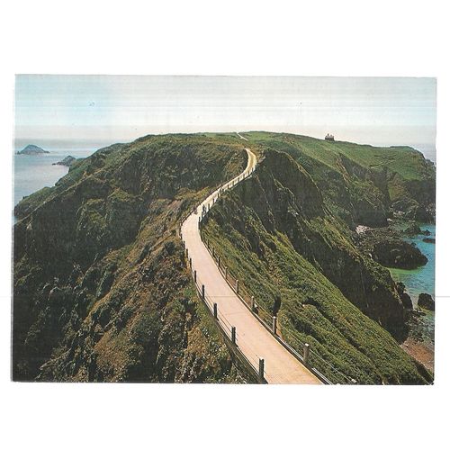 LA COUPEE, SARK. CHANNEL ISLES . vintage unused postcard by Plastichrome 36 =