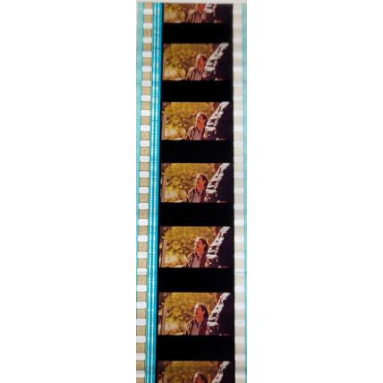 Pk DAU - B - MIX - e 0110F . - 1 STRIP OF 5 - 35MM FILM CELLS. ( )