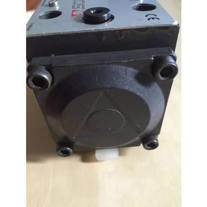 ATOS DKI-1631/2 HYDRAULIC DIRECTIONAL CONTROL VALVE SP-CAI-120/60/80,T-10-5E6,AP