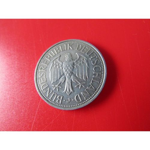 1977 GERMANY ONE DEUTSCHE MARK J MINT MARK FREE POST. AQ