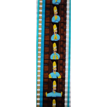 Simpsons Movie. Pk GEB - a006F . 1 STRIP OF 5 - 35MM FILM CELLS