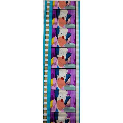 Simpsons Movie. Pk GEB - a026Z . 1 STRIP OF 5 - 35MM FILM CELLS