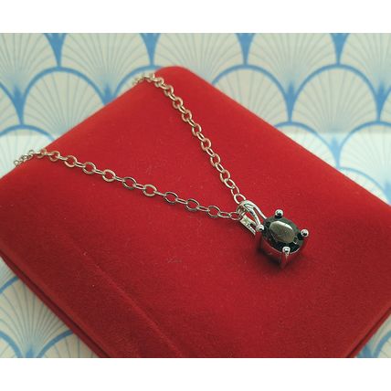 925 Sterling Silver Natural Almandine Garnet Gemstone Pendant Necklace with Box