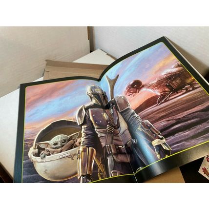 Star Wars The Mandalorian Poster Book 16 Posters-NEW-Shipping w/Tracking