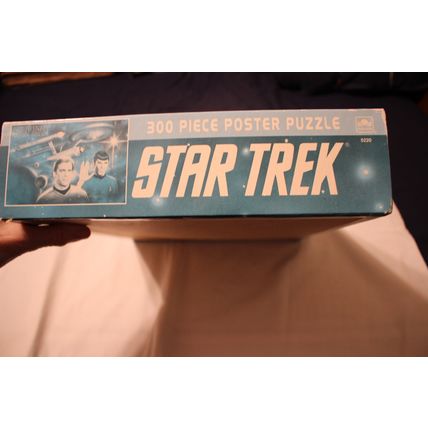 STAR TREK 300 PIECE PUZZLE SEALED Puzzle