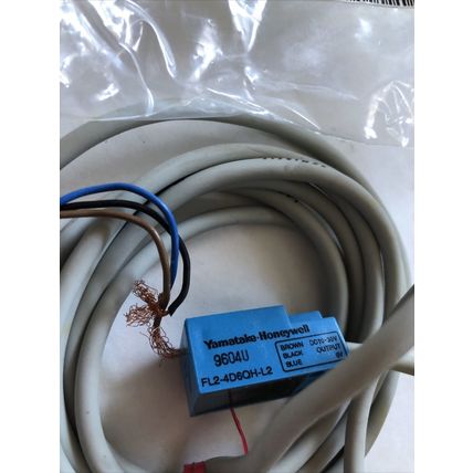 NEW YAMATAKE HONEYWELL 9604U FL2-4D6QH-L2,5688-02462,DG