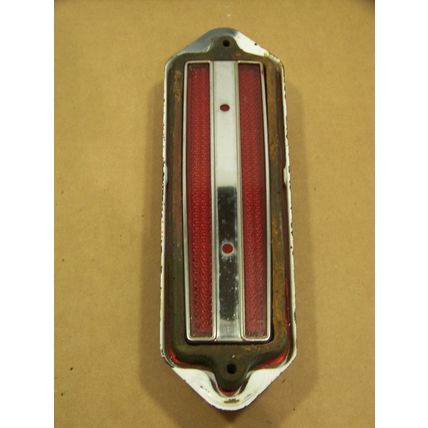 1973 CADILLAC RED SIDE MARKER LIGHT TURN SIGNAL COUPE DEVILLE FLEETWOOD