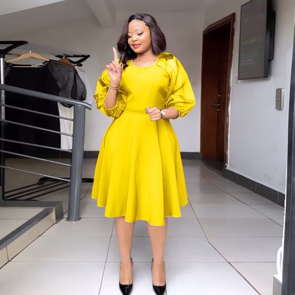Plus Size African women's waistband dress is fashionable and comfortable