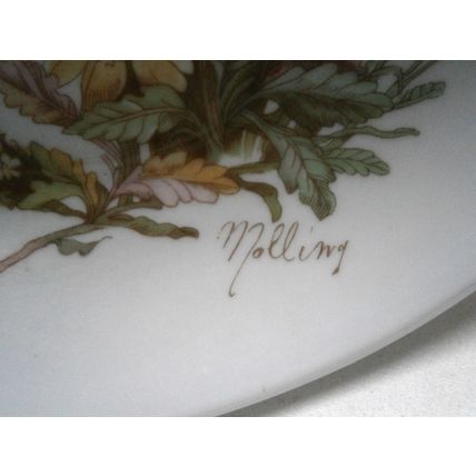 Vintage French Pillivuyt Baking Dish. Wild Flower Design