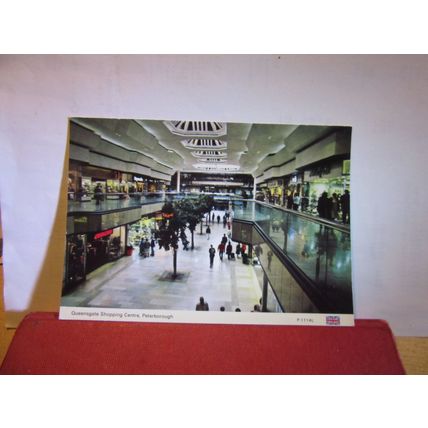 QUEENSGATE SHOPPING CENTRE, PETERBOROUGH, NORTHAMPTONSHIRE unused postcard (a)=