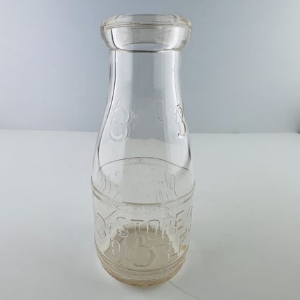 Dairymen's Milk Co Pittsburgh 3¢ Cent Store Pint Bottle Embossed Dairy Glass Vin